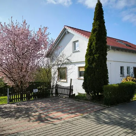 Aufenhalt In In Ruhiger Und Lage