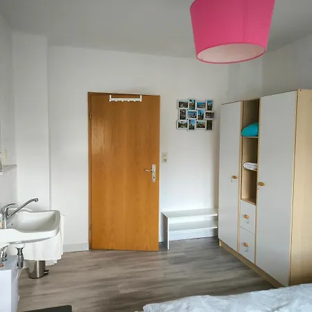 Aufenhalt In In Ruhiger Und Lage Konukevi *