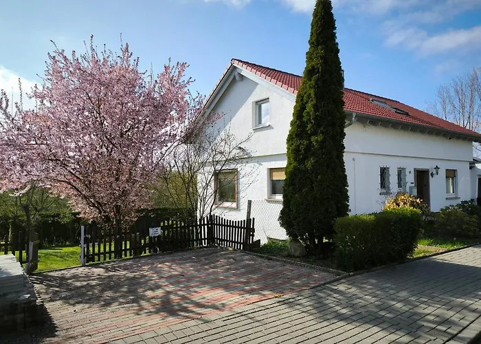 Aufenhalt In In Ruhiger Und Lage