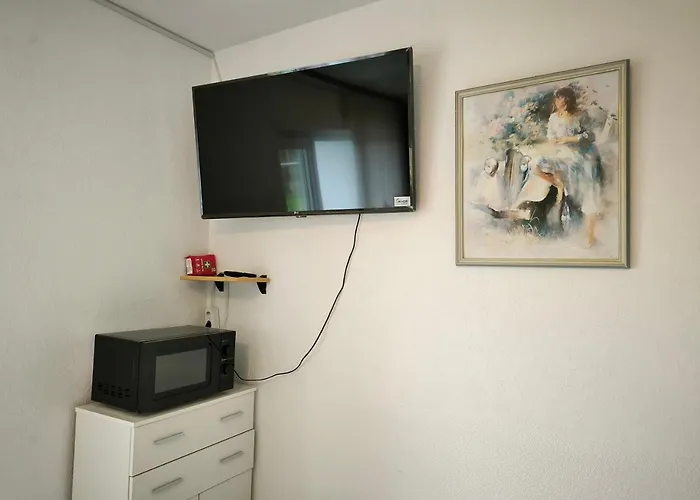 Aufenhalt In In Ruhiger Und Lage *